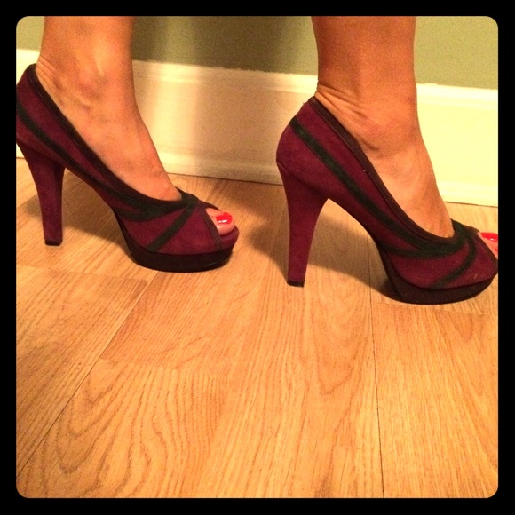 Nine West platform pumps purple open toe
