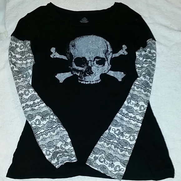 Long Sleeve skull shirt