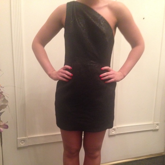 Black one sleeve dress