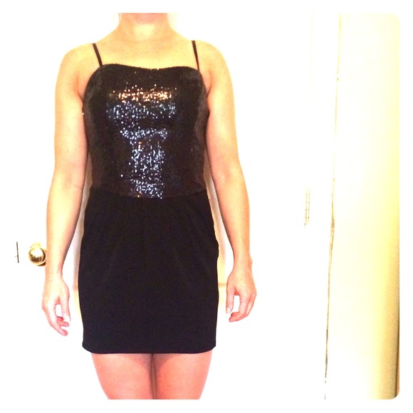 Laundry by Design sz XS sequins party mini dress