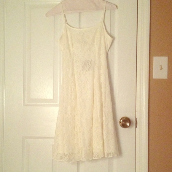 Cream White Fully-lined Floral Lace Sundress