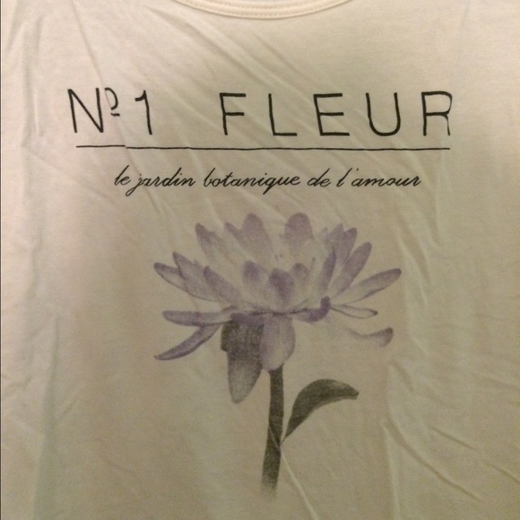 Flowy Top - Picture 2 of 2