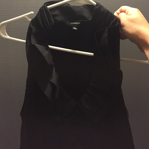 ❌❌SOLD❌❌Expresss top - Picture 3 of 3