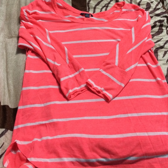 Coral loose fitting top