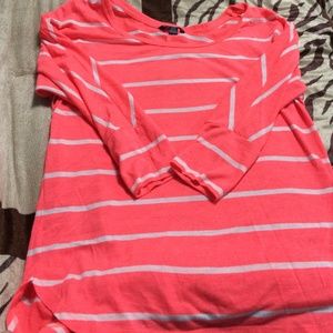 Coral loose fitting top