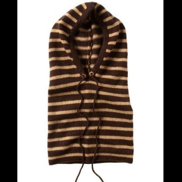 Michael Kors Stripe Hooded Neckwarmer
Dark camel