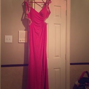 Prom dress (formal)