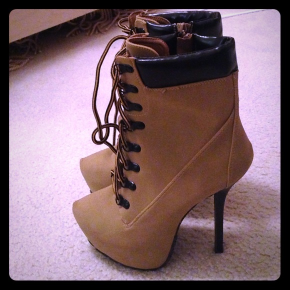 Tim style stiletto boots
