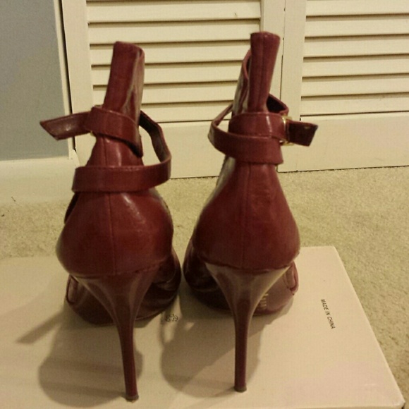 Red Open Toe Booties - Picture 3 of 4