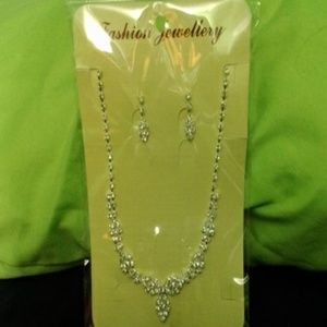 Necklace and earrings set