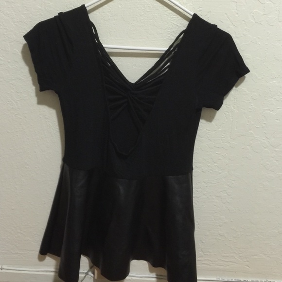 formal blouse - Picture 2 of 2