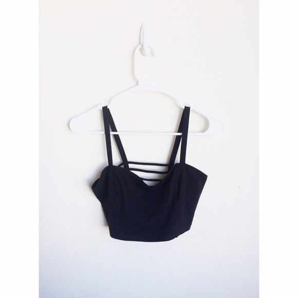 Tops - Black Caged Crop Top