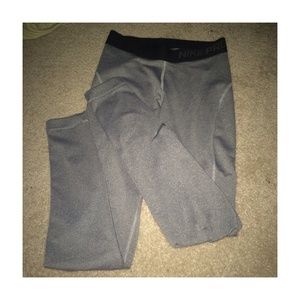 • Nike Pro Leggings •
