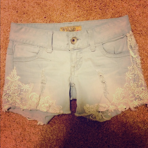 Guess shorts with lace