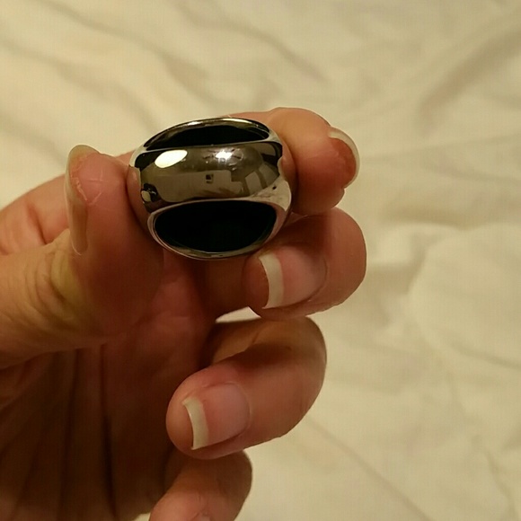 Bling statement ring - Picture 3 of 3