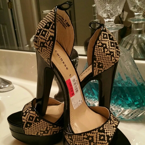 💖Chinese Laundry beautiful sandals💖 - Picture 3 of 4