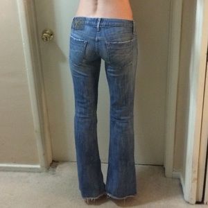 Gold sign low rise jeans size 25.