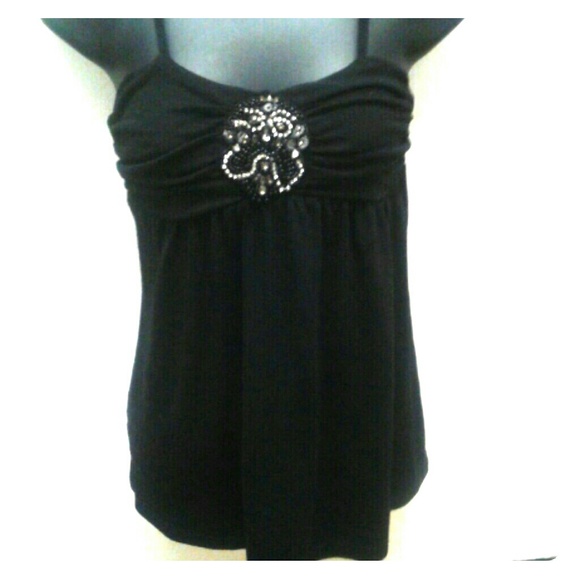 Black flow top