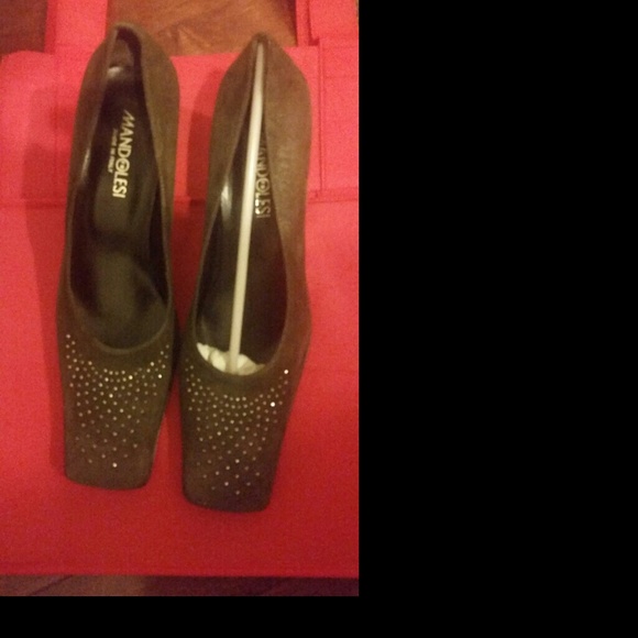 NWOT Italian Suede Shoes