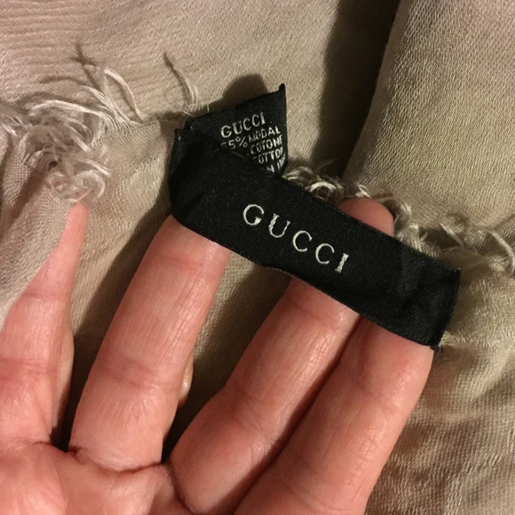 GUCCI SCARF ... Made in Italy ❤️