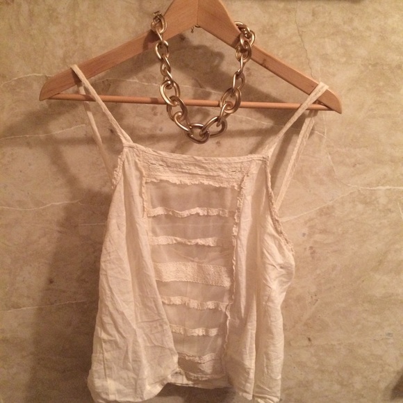 American eagle cream tank top