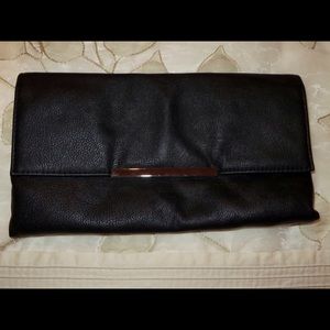 Black Target clutch
