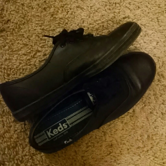 Black womens KEDS size 7.5