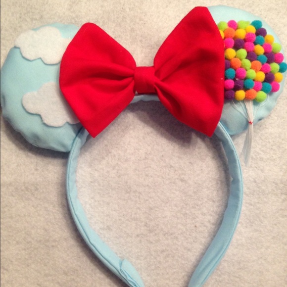 Up Minnie Mouse ears!