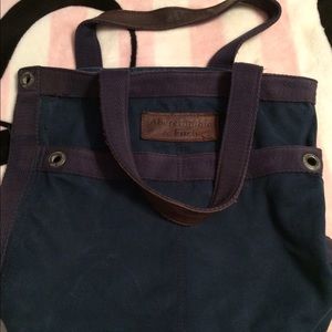 Abercrombie & Fitch tote bag