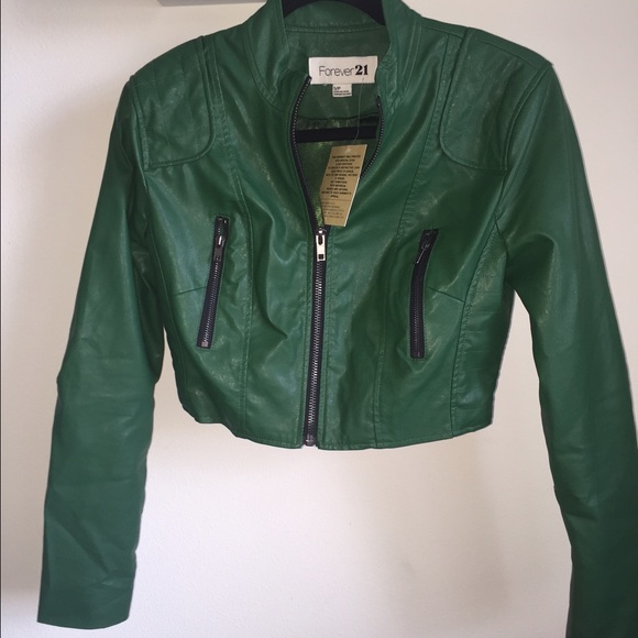 ⛔️SOLD⛔️Forever 21 faux leather jacket