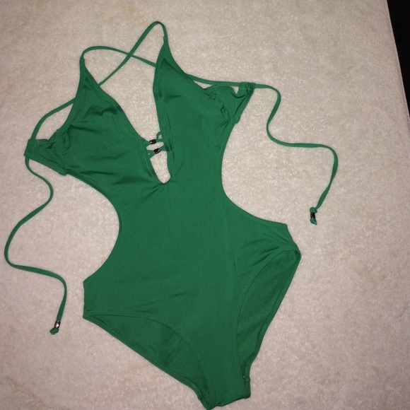 ‼️SOLD‼️H&M Green one piece Monokini - Picture 1 of 4