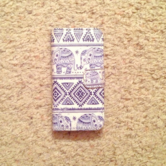iPhone 5/5s wallet phone case
