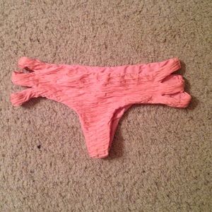 Cheeky bikini bottoms