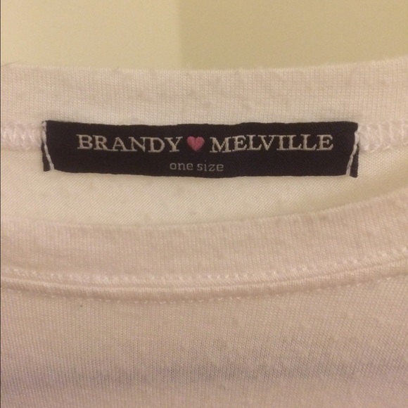 Brandy Melville Los Angeles crop top SOLD - Picture 2 of 3