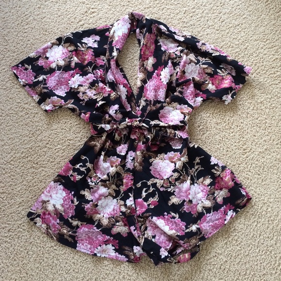 Asos PETITE Kimono Romper - Picture 2 of 3