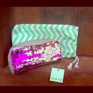 NWT Duex Lux Cosmetic Bag