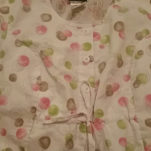 Scrub top - Picture 2 of 2