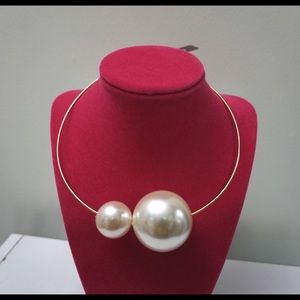Pearl statement necklace