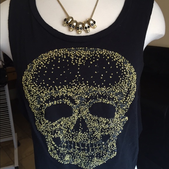 Skull necklace