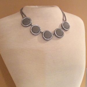 Banana republic silver costume jewelry necklace