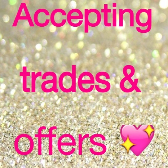 Accepting trades & offers! Ask if interested 💖