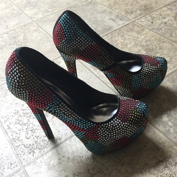 Brand new* glitter glam heels !!