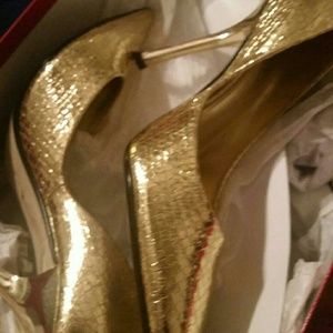 Guess Gold Dressy Shoes