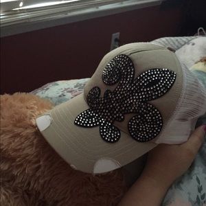 Adorable tan hat w black/crystal design