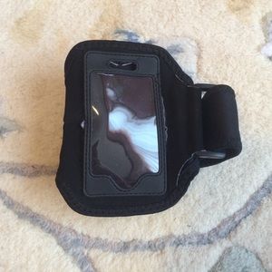 iPhone 4 armband