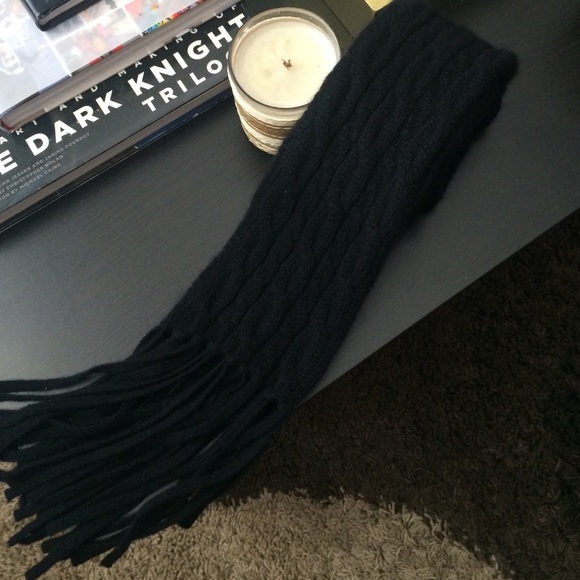 Black Cable Knit Cashmere Scarf Ann Taylor