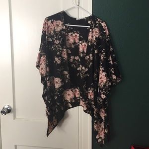 RESERVED for aga219 Floral print kimono style top