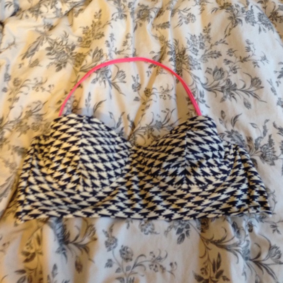 Cute Swim Suit Top! 🌊🏊💙