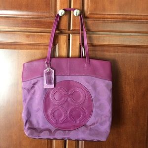 Coach Signature Tote