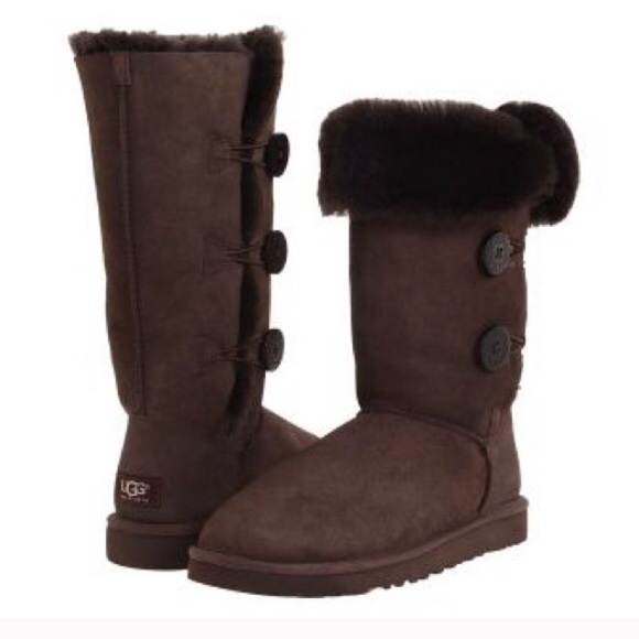 Tall brown Bailey button Uggs